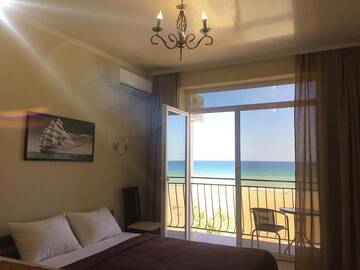 Фото номера Люкс с 2 террасами и видом на море Отель Hotel Alion г. Затока 32