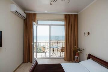 Фото номера Люкс с 2 террасами и видом на море Отель Hotel Alion г. Затока 7