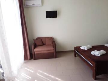 Фото номера Двухместный номер Делюкс с 1 кроватью и балконом Отель Hotel Golden Beach г. Затока 2