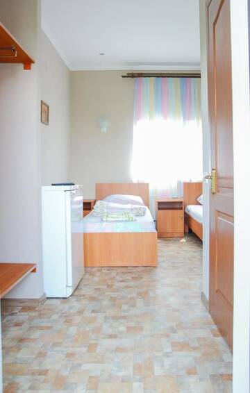 Фото номера Трехместный номер Отель Hotel Kings Zatoka г. Затока 3