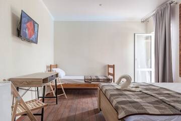 Фото номера Стандартный трехместный номер Мини-отель Villa Solomare г. Затока 5