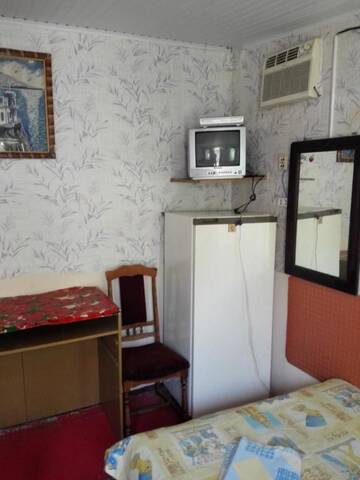 Фото номера Стандартный семейный номер Хостелы Sergey Rooms г. Затока 24
