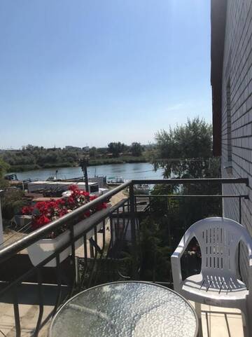 Фото номера Апартаменты с 2 спальнями Гостевой дом Guest House WhiteHouse г. Затока 10
