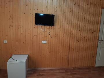 Фото номера Двухместный номер Делюкс с 1 кроватью (для 2 взрослых и 1 ребенка) Отель Отель Маленький Рай г. Затока 6
