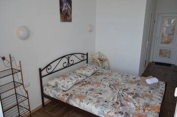 Фото номера Двухместный номер Делюкс с 1 кроватью Отель Sea View г. Затока 12